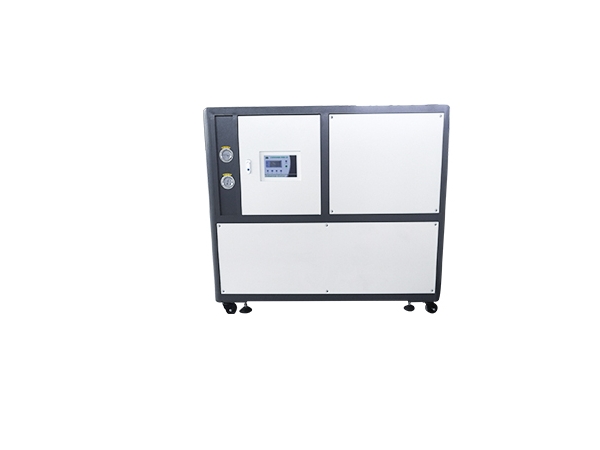 一般工業(yè)冷水機漏水原因分析